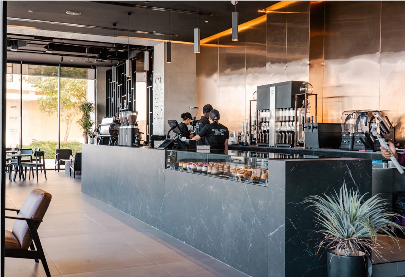 تنفيذ كافيه في الشارقة | تصميم وتنفيذ CAF Cafe - Image 5